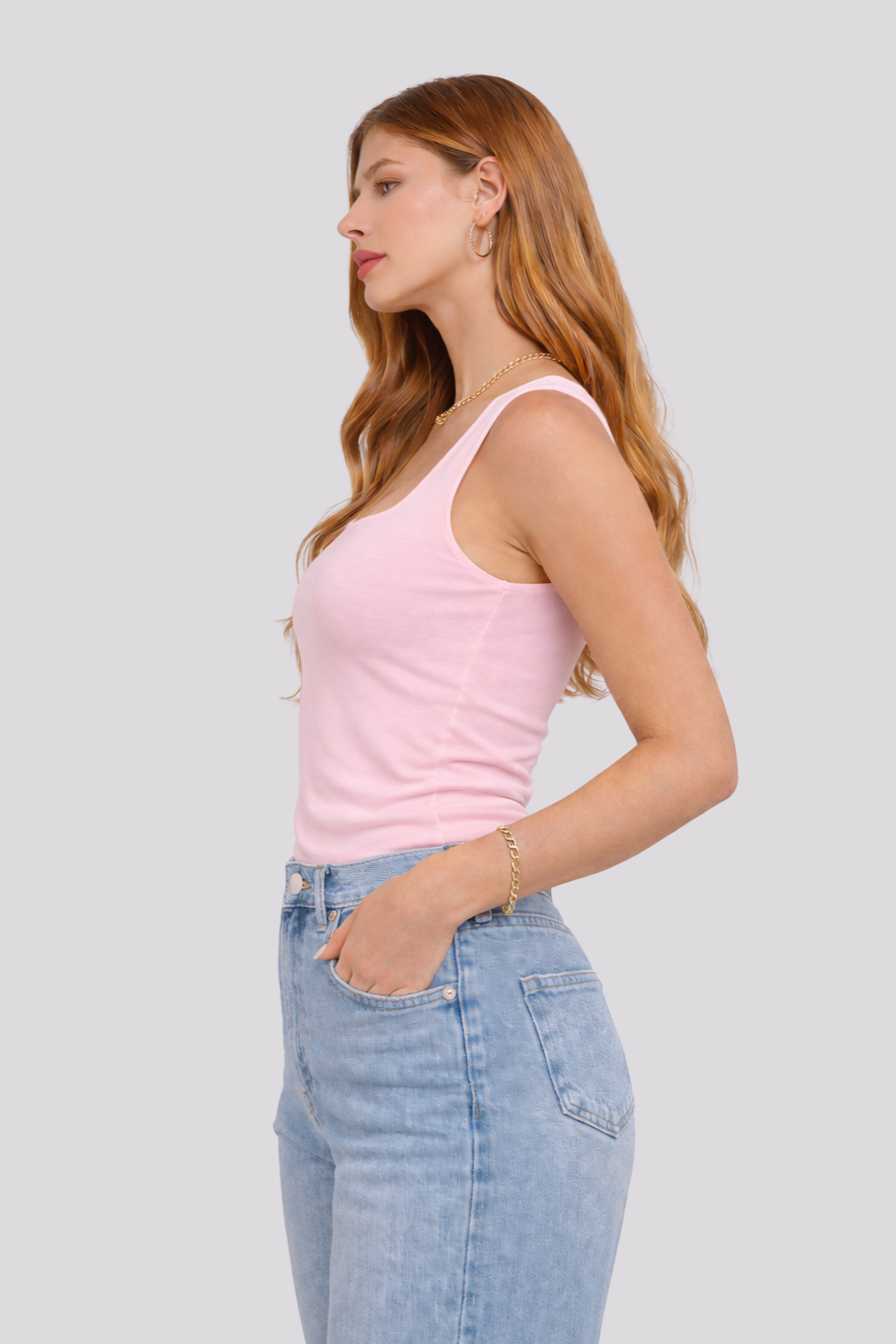 Esencial EM - Camiseta de tirantes cuello cuadrado.-13