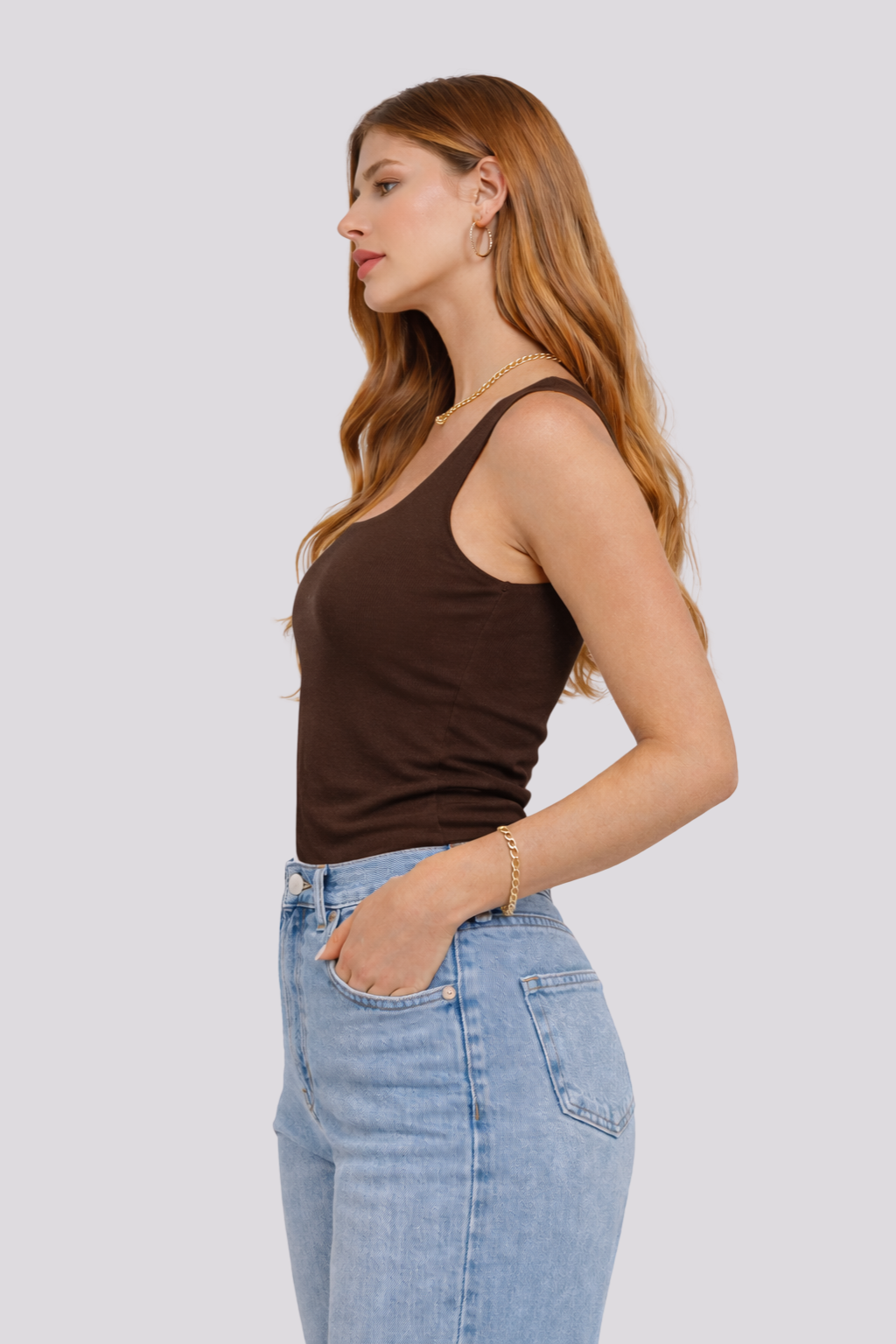 Esencial EM - Camiseta de tirantes cuello cuadrado.-8